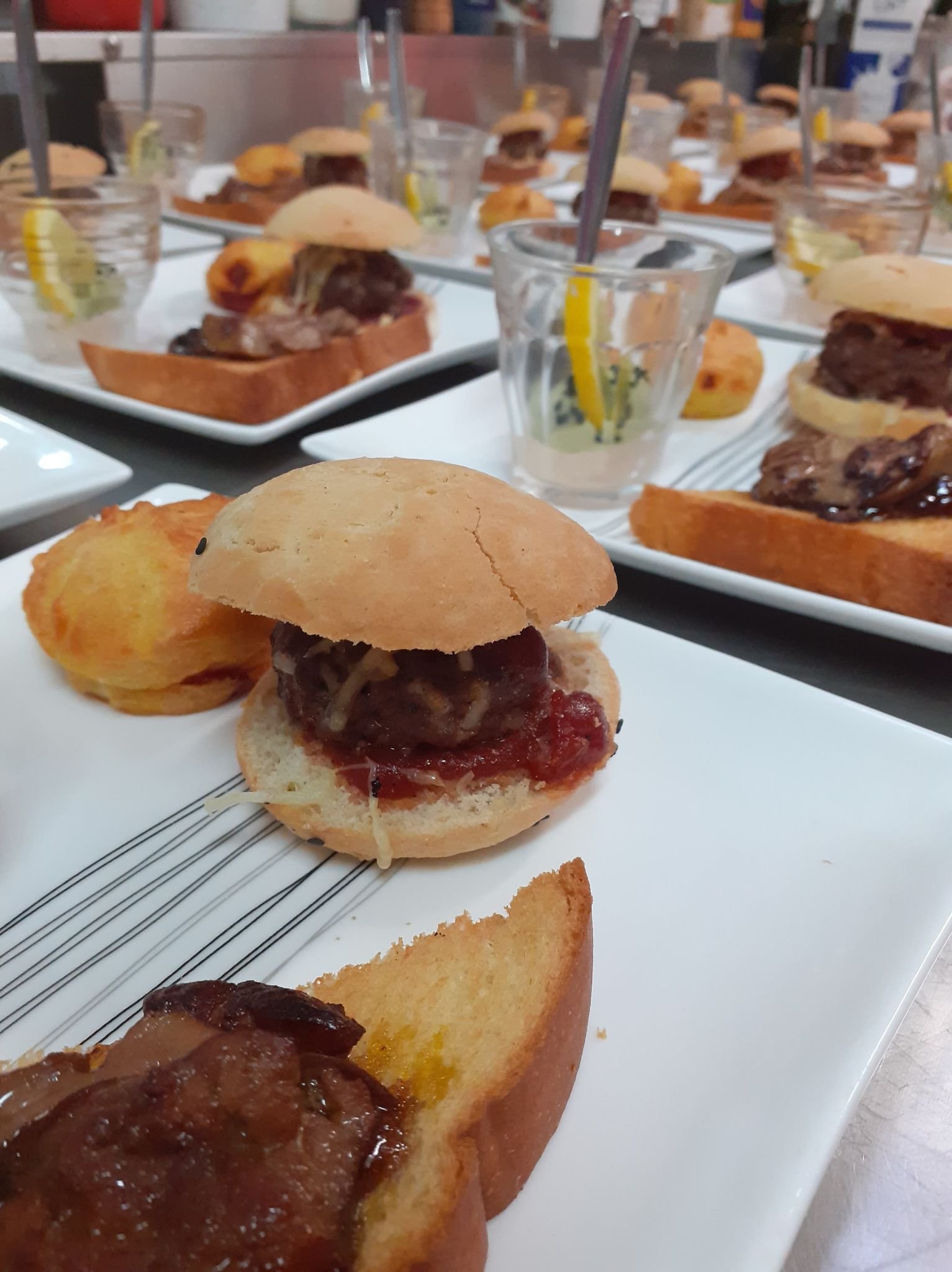 289293095_435964504793838_490412795292379298_n